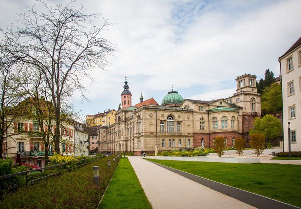 Car Rental in Baden-Baden Centre - Sixt rent a car